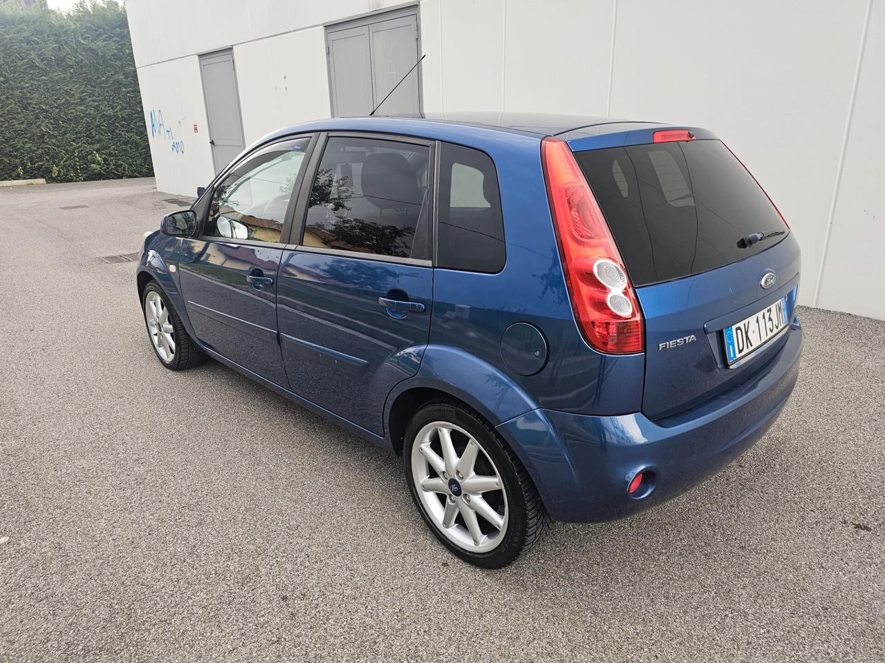 Ford Fiesta benzina