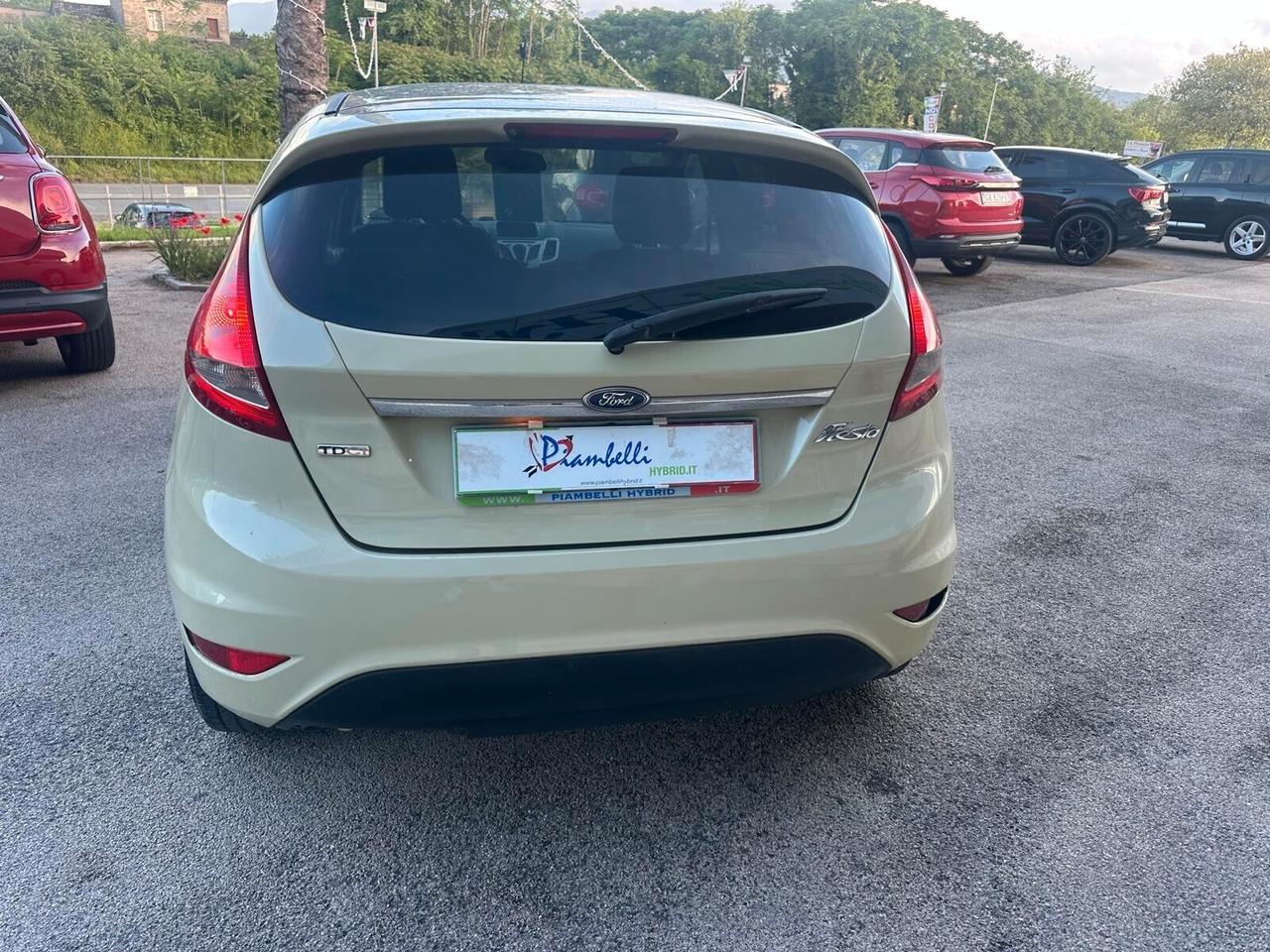 Ford Fiesta 1.4 TDCi 5p. Titanium NEOPATENTATI