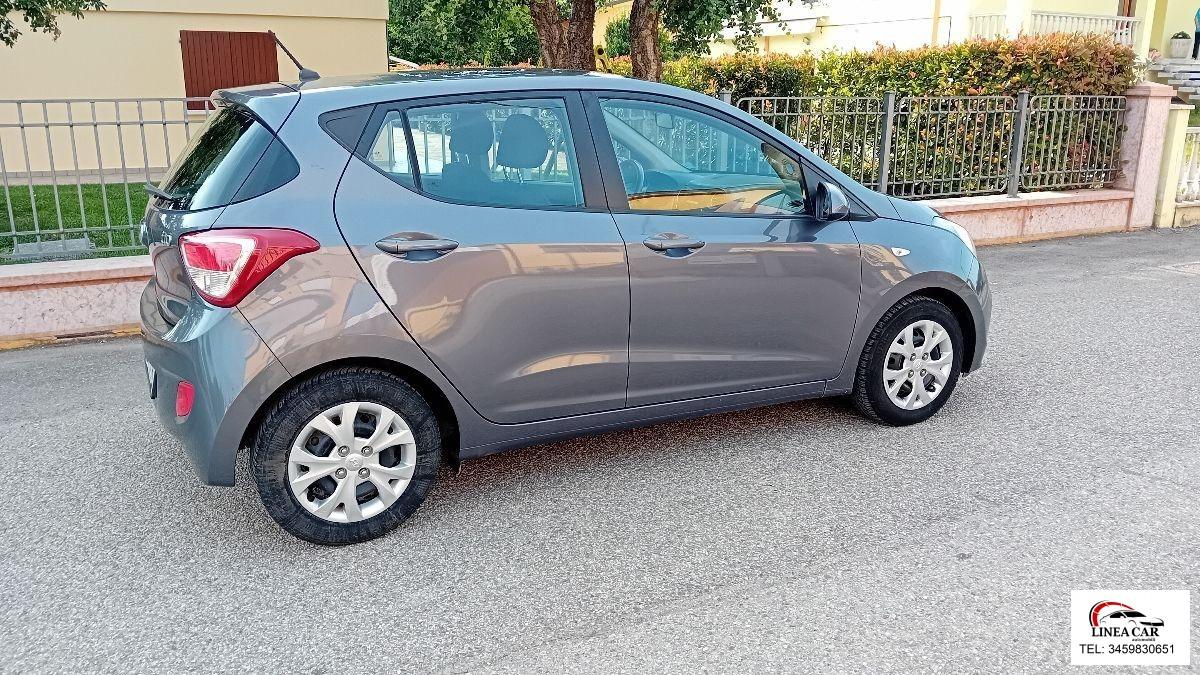 HYUNDAI - i10 - 1.0 benzina - ok neopatentati