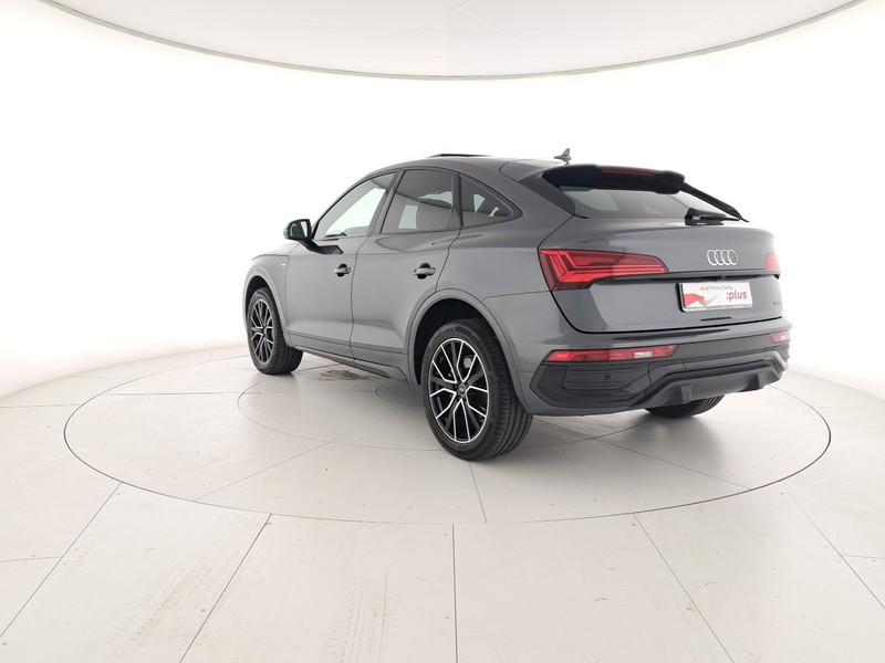 Audi Q5 sportback 40 2.0 tdi mhev 12v s line plus quattro s-tronic