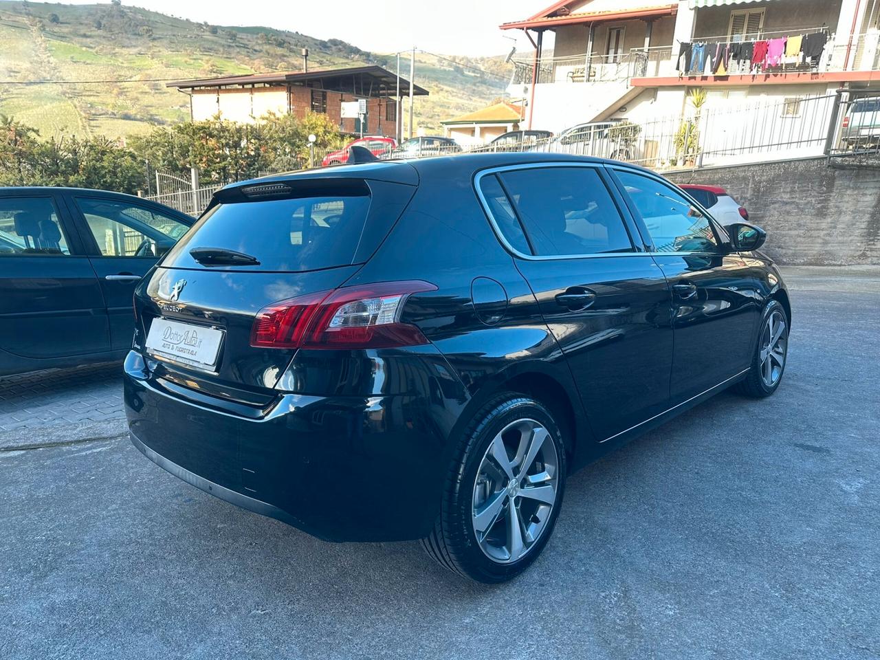 Peugeot 308 BlueHDi 120 S&S EAT6 GT Line