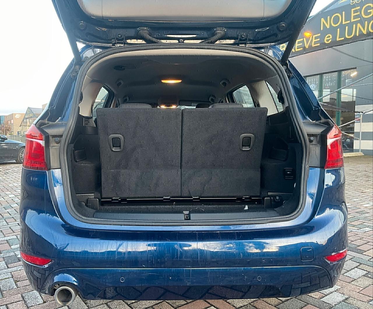 Bmw 2er Active Tourer 216d Active Tourer Advantage NeoPatentati