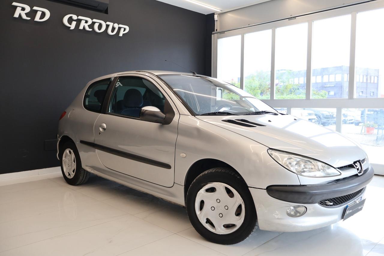 Peugeot 206 5p 1.4 hdi X-Line okneopatentati
