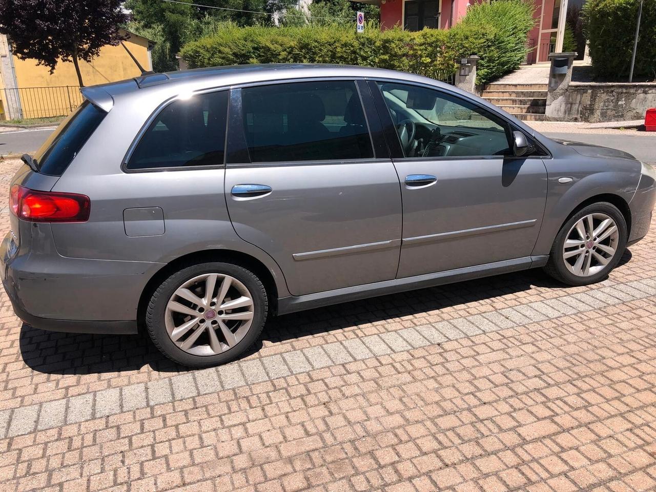 Fiat Croma 1.9 Multijet 16V aut. Emotion GARANZIA EUROPEA CONFORMGEST 12 MESI RINNOVABILE FINO A 36 MESI!!!