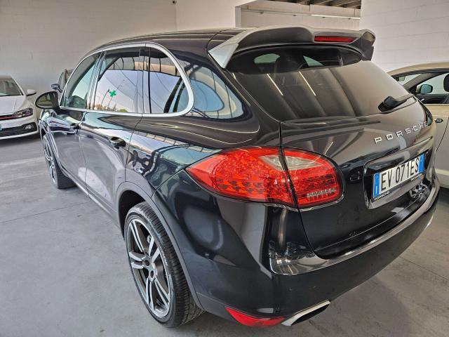Porsche Cayenne 3.0 V6 tdi 245cv tiptronic