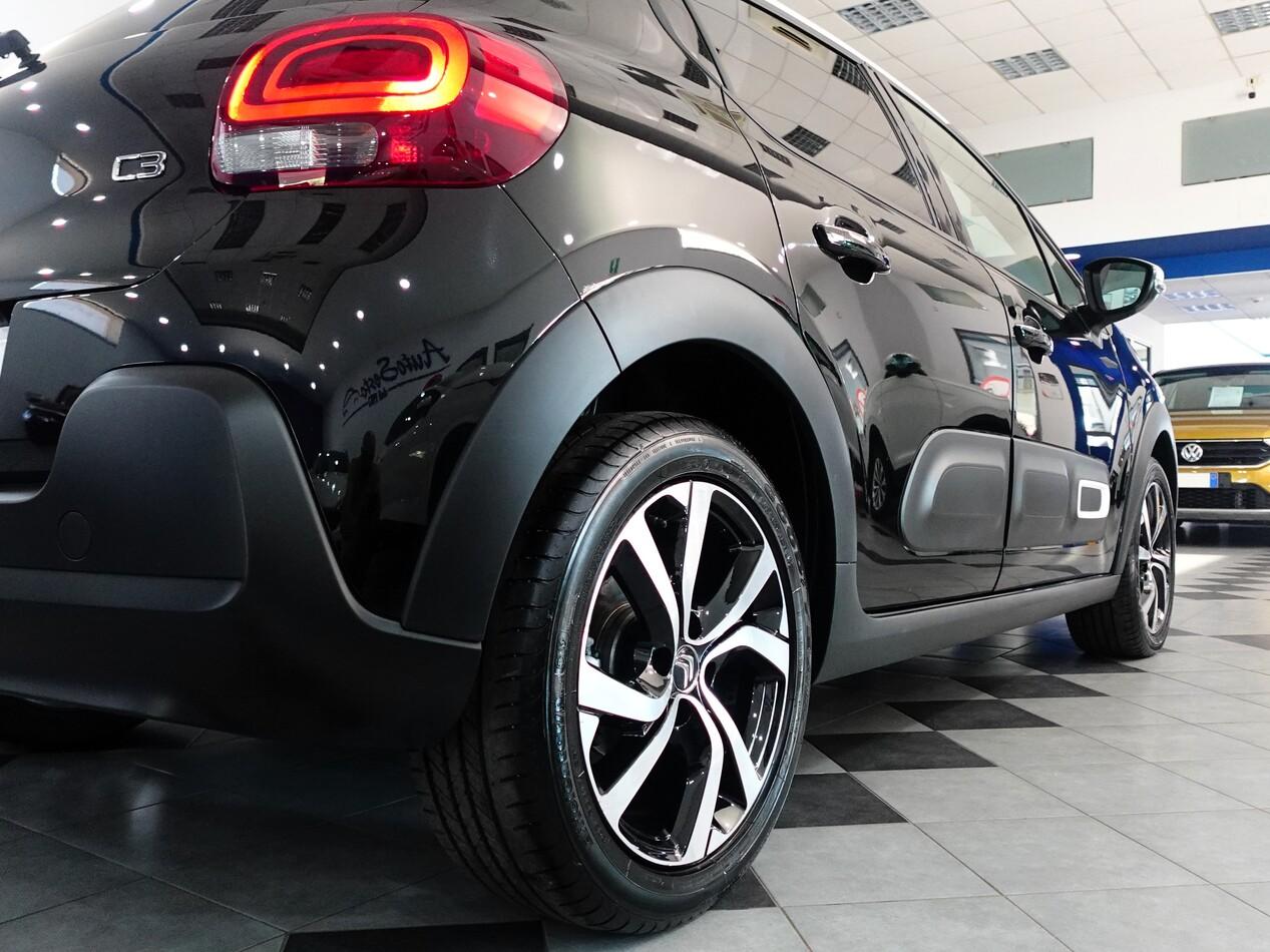 Citroen C3 1.2 PureTECH 110 CV SHINE PACK