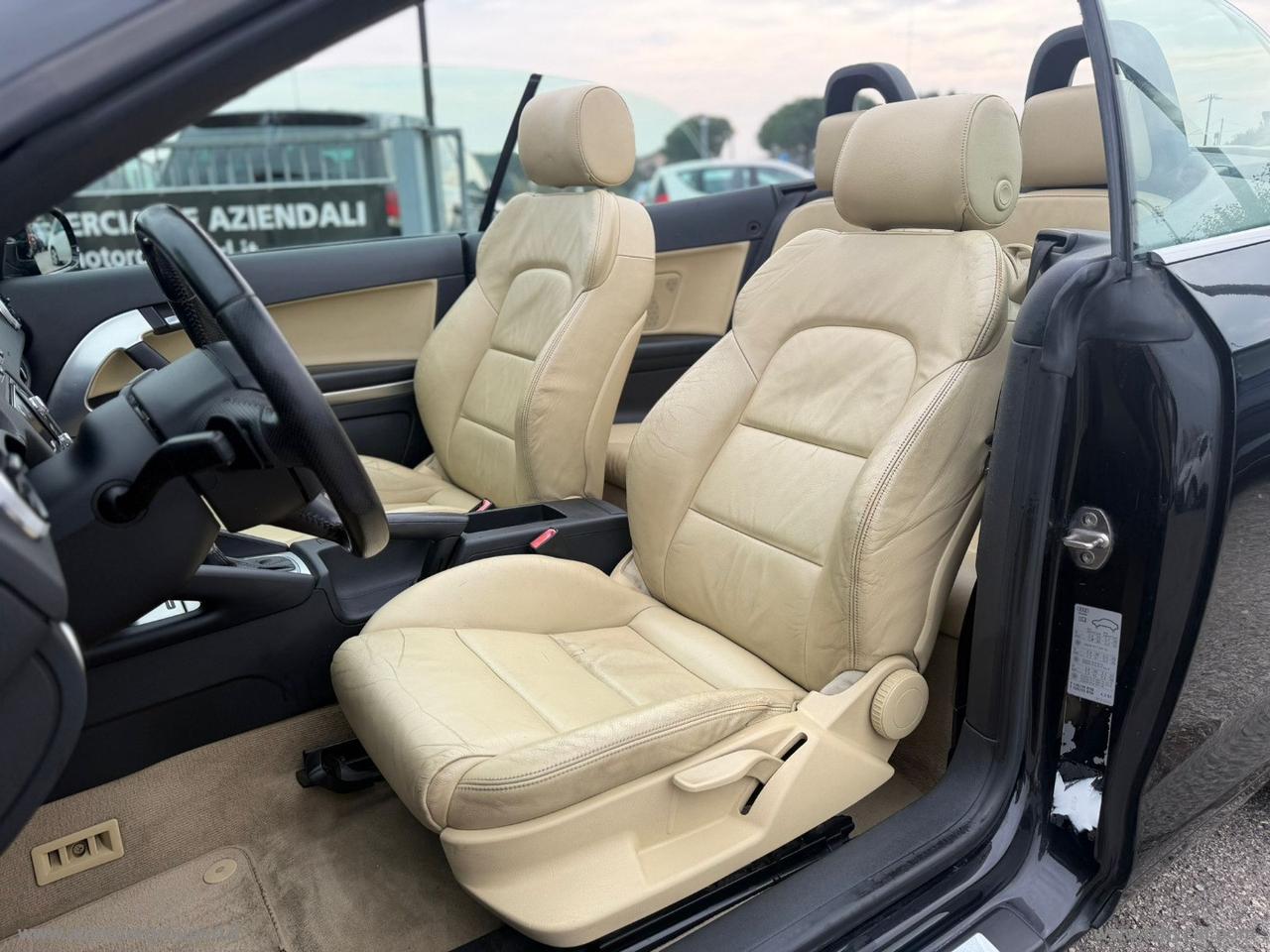 AUDI A3 CABRIO 2.0 TDI S tronic Ambition S-LINE