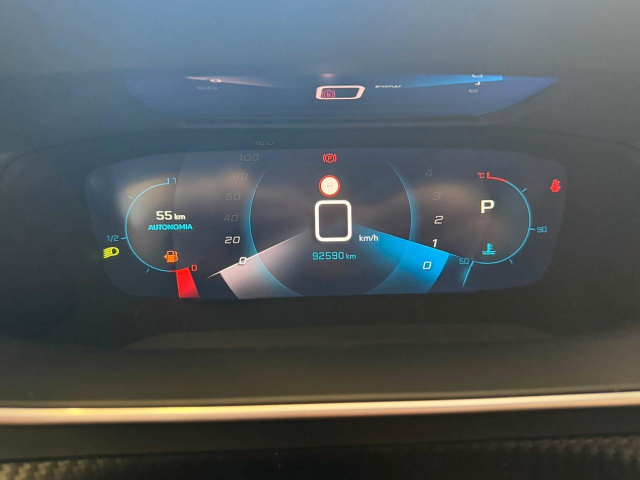 Peugeot 2008 BlueHDi 130 S&S EAT8 GT Pack