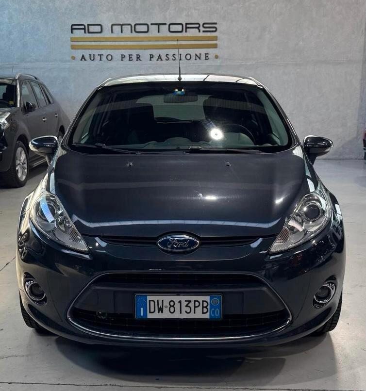 Ford Fiesta Titanium benzina Neopatentati