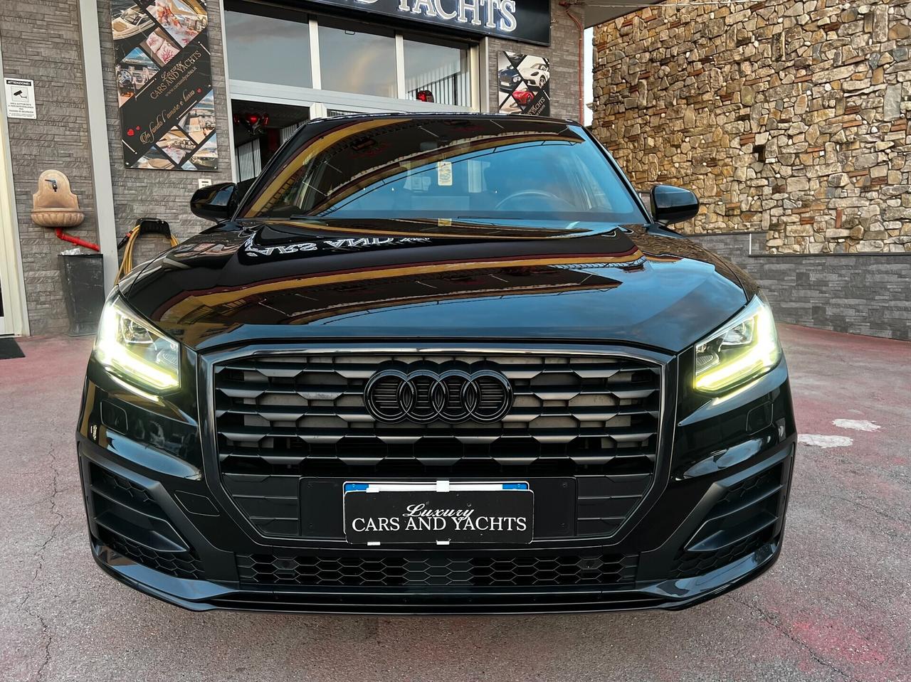 Audi Q2 30 TDI 2 X S LINE-TOTAL BLACK- 2019-FULL