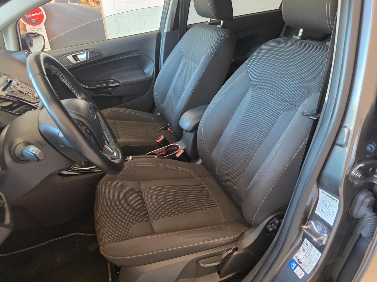 Ford Fiesta Titanium 1.4cc benzina GPL