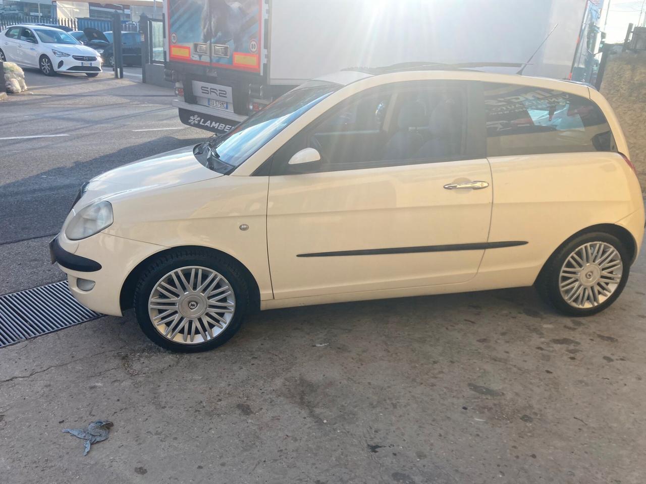 Lancia Ypsilon 1.4 16V Platino TETTO APRIBILE FULL