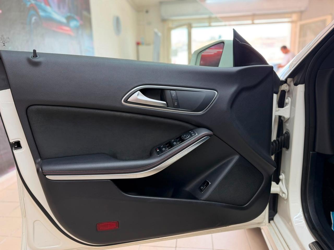 Mercedes-benz CLA 220 d Automatic Premium