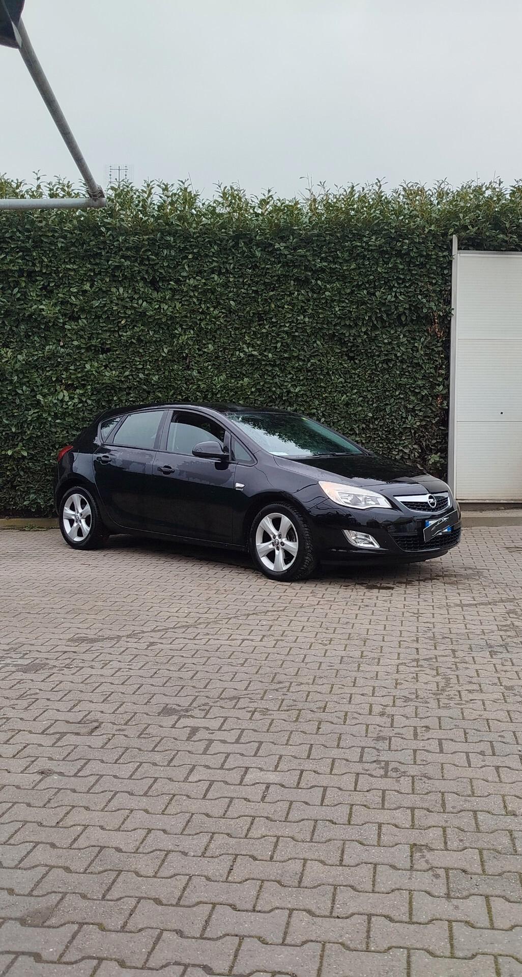 Opel Astra 1.4 Turbo 140CV 5 porte GPL Tech Elective