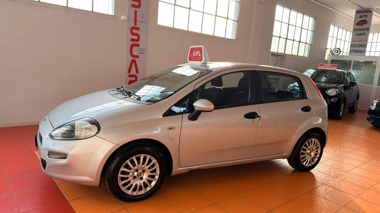 Fiat Punto BENZINA/GPL DELLA CASA SOLI 122000KM