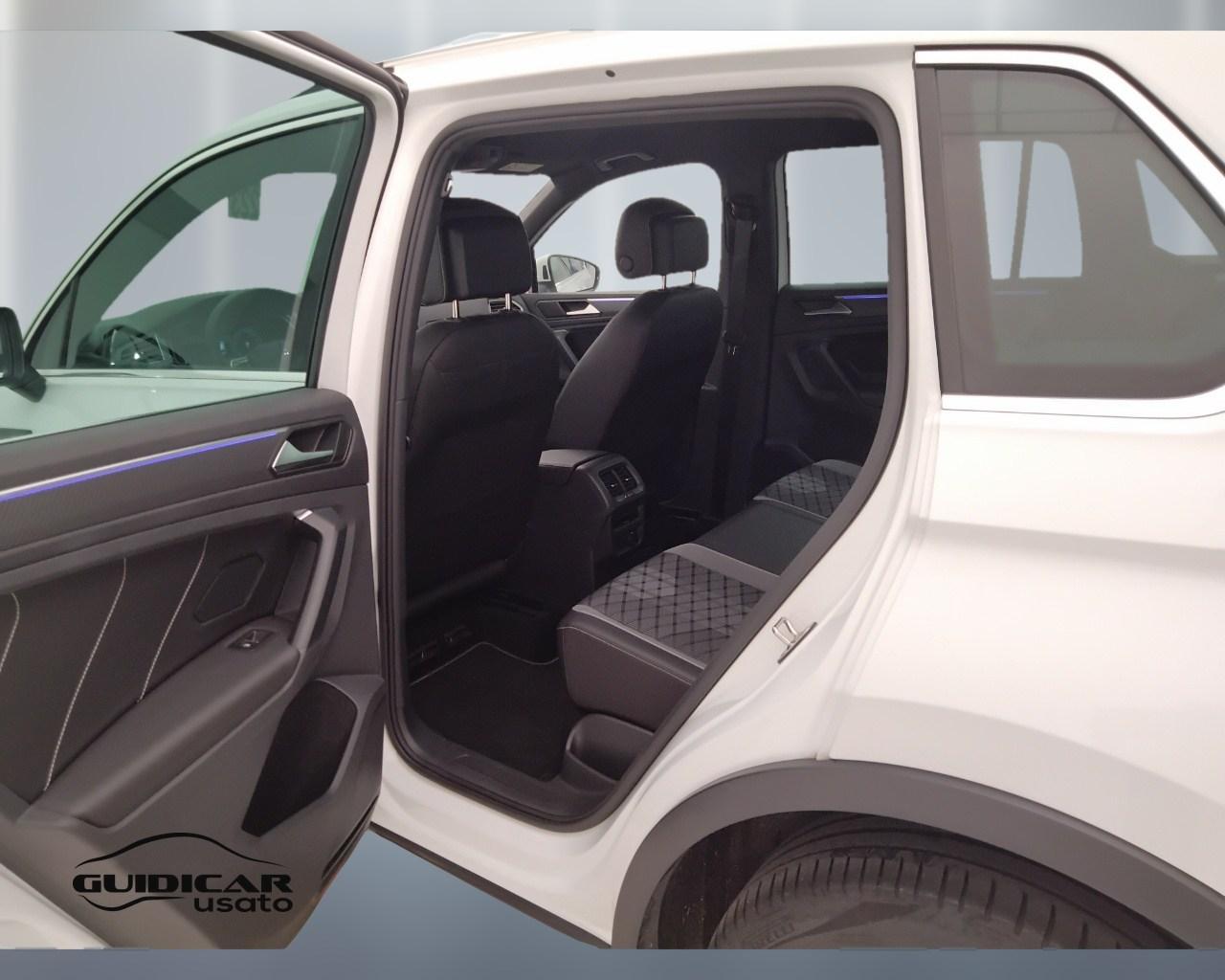 VOLKSWAGEN Tiguan II 2021 - Tiguan 2.0 tdi R-Line 4motion 150cv dsg