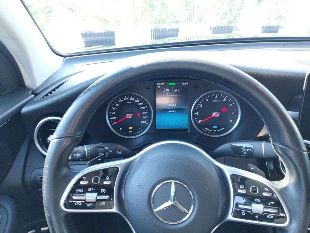 Mercedes-Benz GLC 300 MERCEDES GLC 300 e 4Matic Plug-in hybrid Business