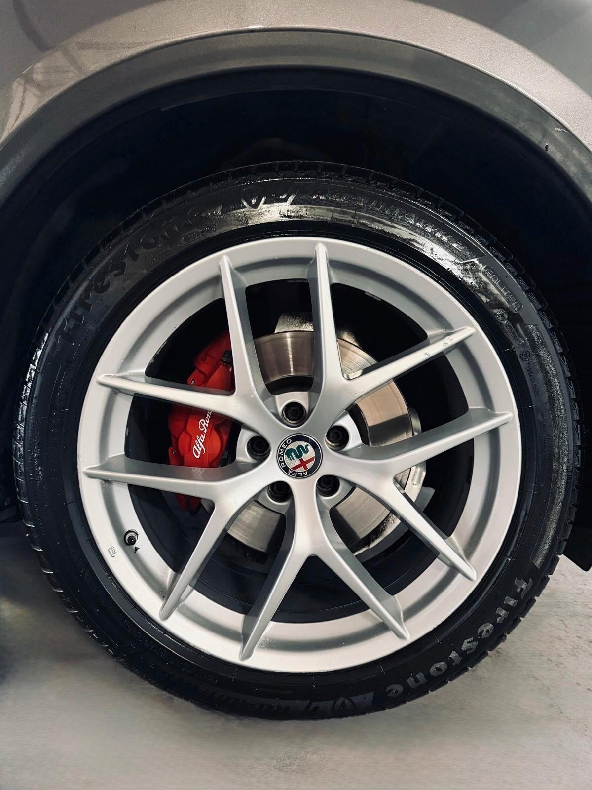 Alfa Romeo Stelvio 2.2 Turbodiesel 210 CV AT8 Q4 Executive