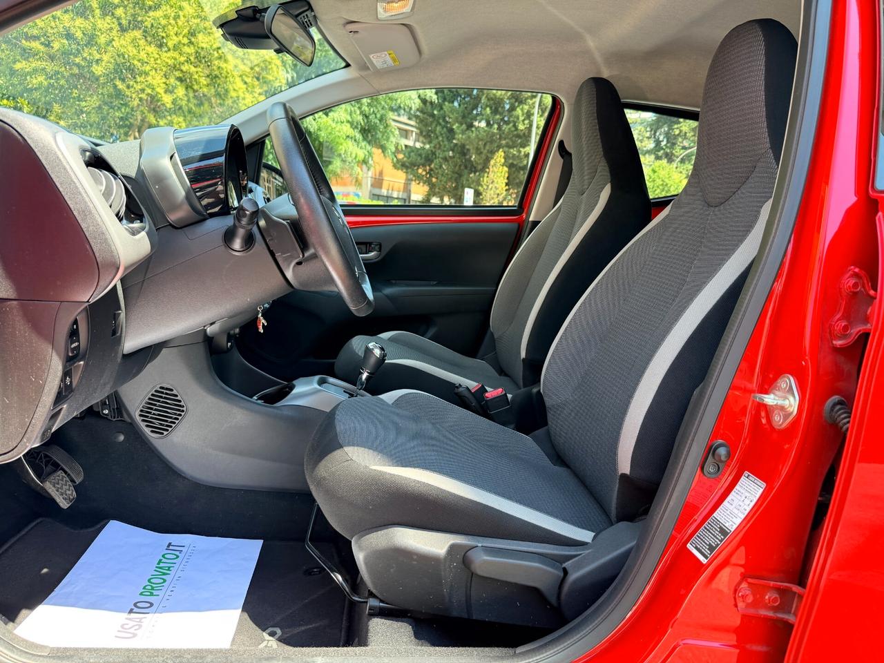 Toyota Aygo 1.0 72cv Automatica UNIPRO