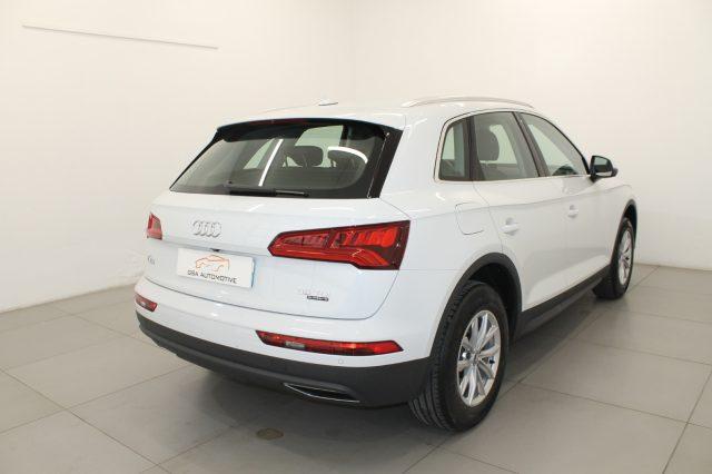 AUDI Q5 2.0 TDI Quattro S tronic Sport