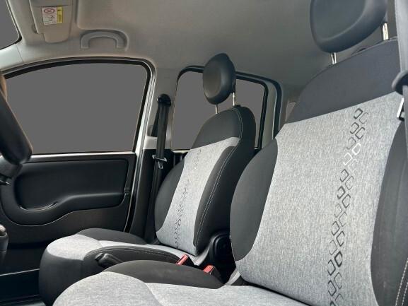 Fiat Panda 1.2 Benz 69 cv LOUNGE S&S my19