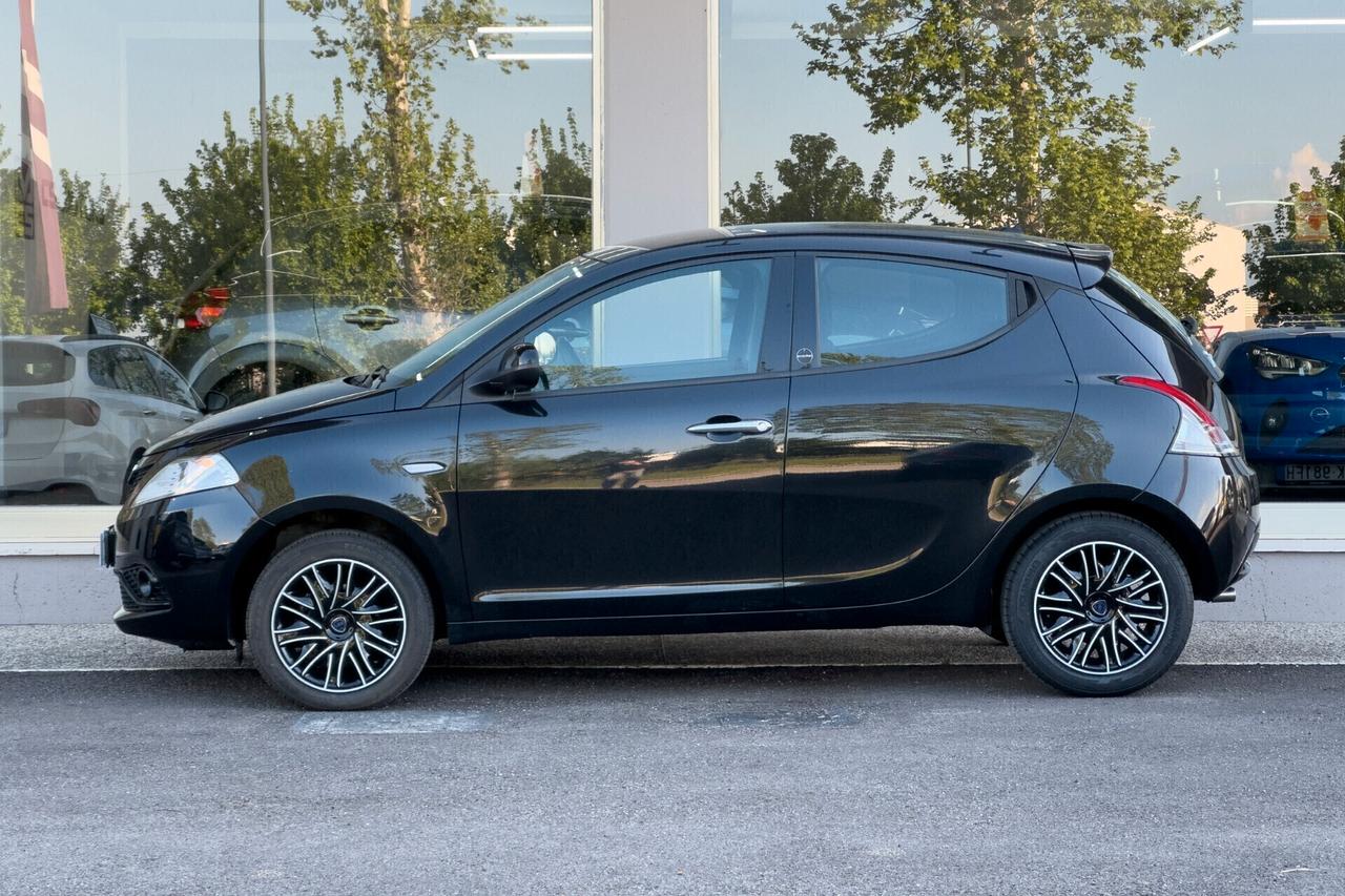 Lancia Ypsilon BENZINA Hybrid Ecochic
