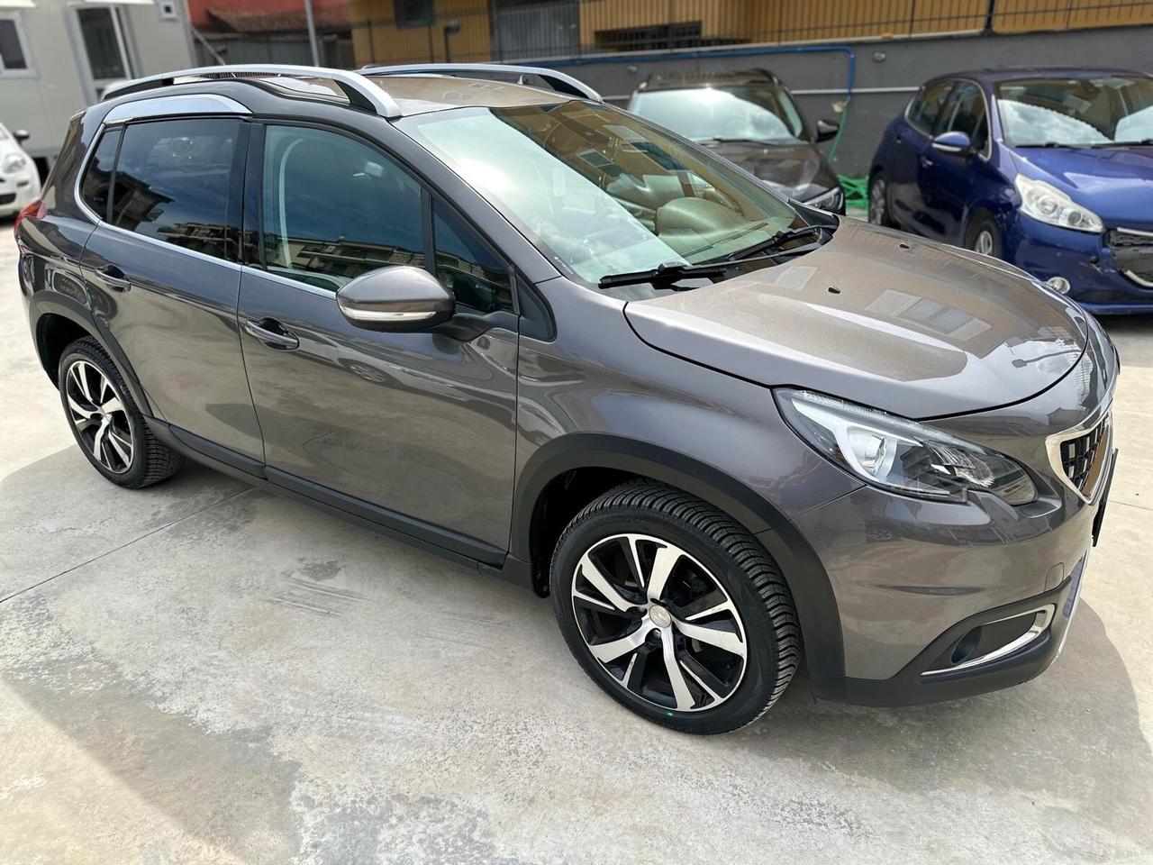 Peugeot 2008 BlueHDi 100 S&S Black Matt