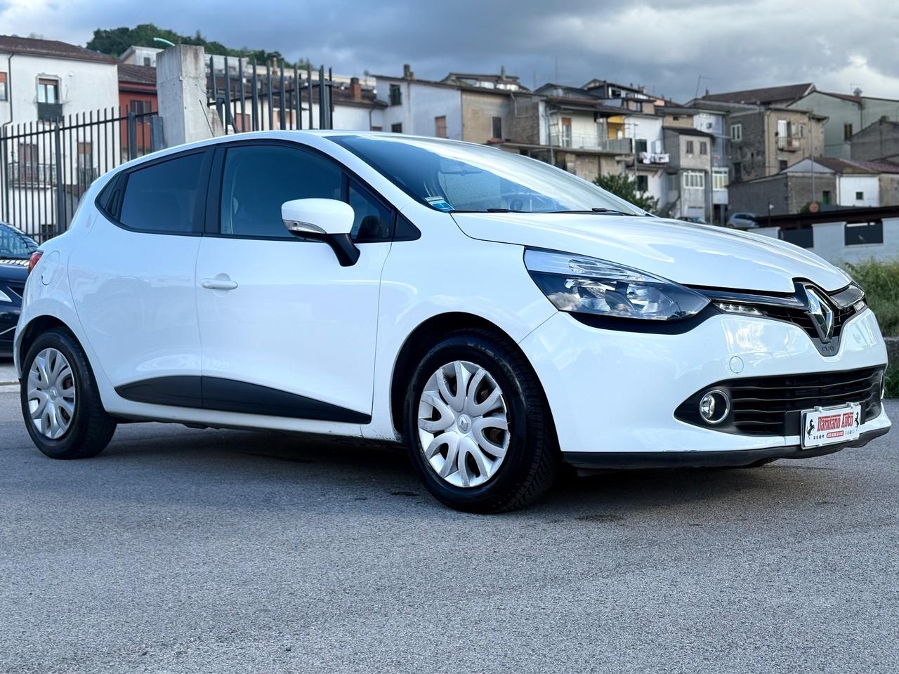 Renault Clio 1.5 dCi 8V 75CV 5P Live LED/NAV