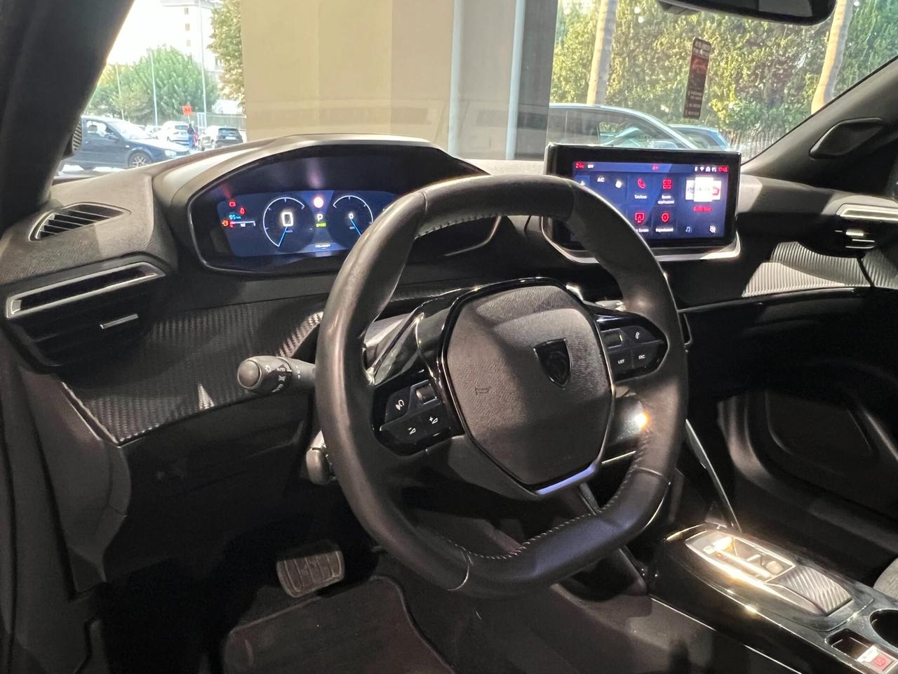 Peugeot 2008 BlueHDi 130 S&S EAT8 Allure