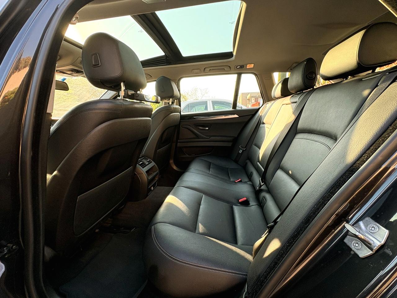 BMW 520 sw Xd - EURO 6-Pelle,Nav,Tetto-178000km-FULL