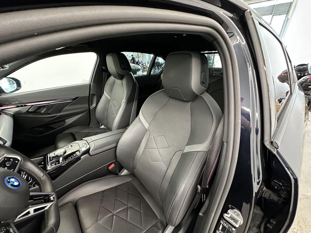 BMW i5 Berlina xDrive40
