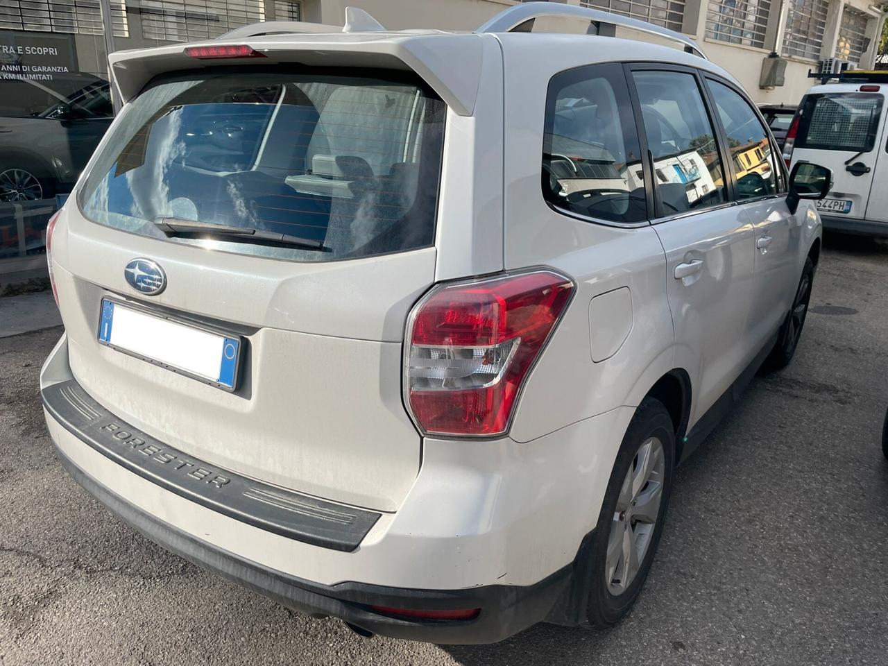 Subaru Forester 2.0i CVT BI-Fuel Style