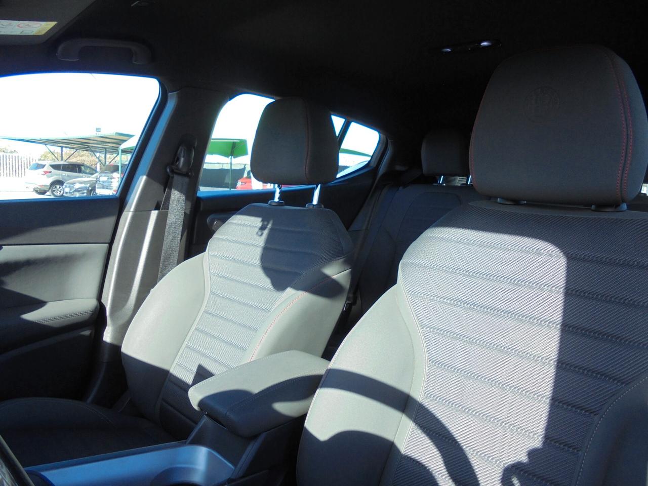 Alfa Romeo Tonale 1.6 diesel 130 CV TCT6 Sprint