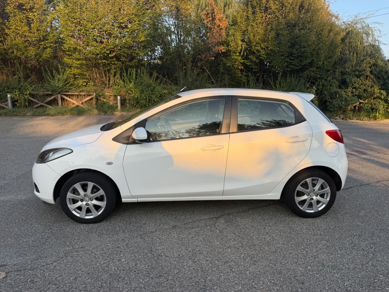 Mazda 2 Mazda2 1.3 16V 75CV 5p. Play