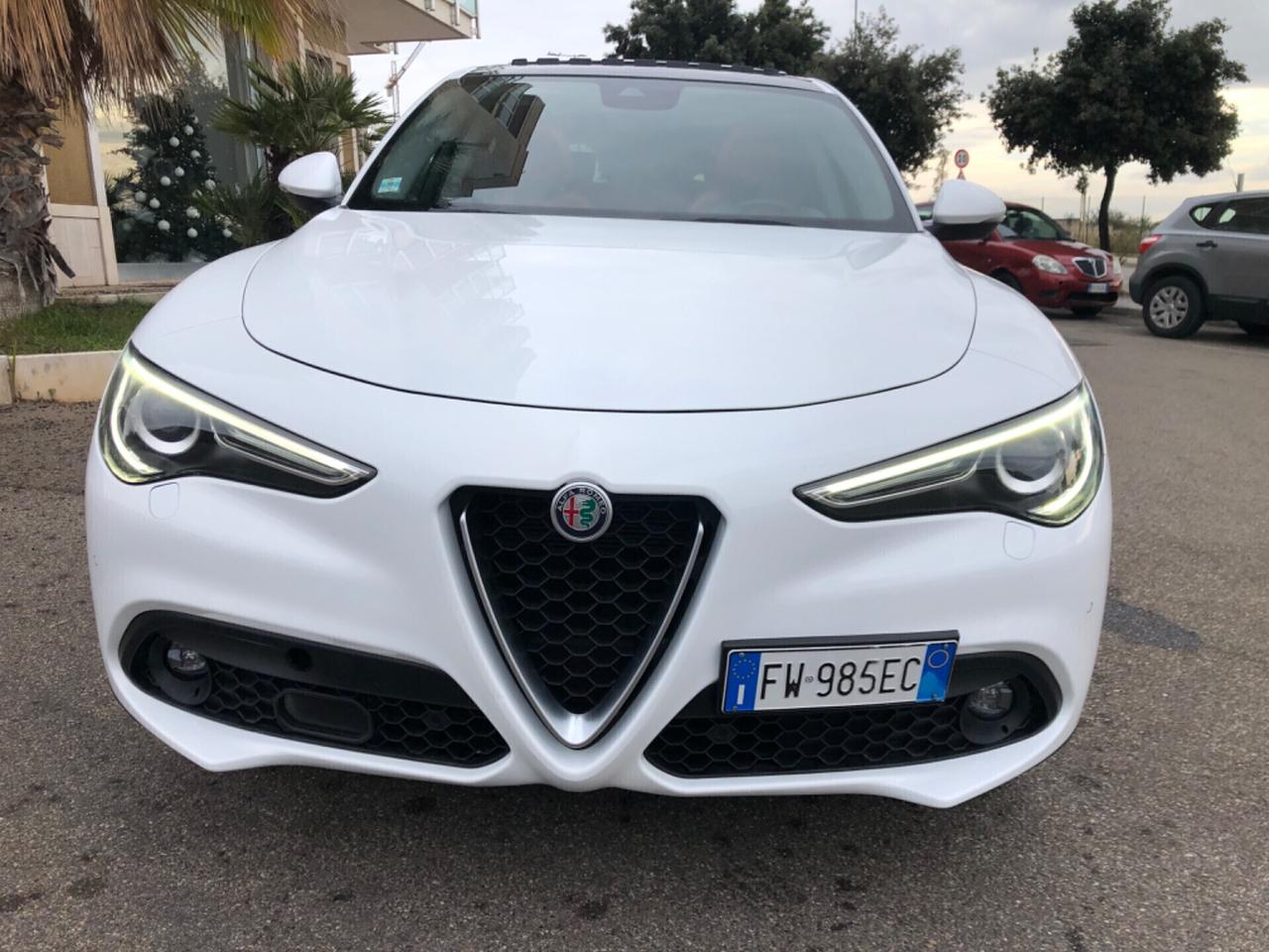 Alfa Romeo Stelvio 2.2 CV 210 Q4 LUSSO TETTO APRIBILE