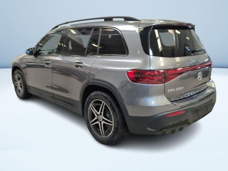 Mercedes-Benz EQB EQA 250+ AMG Line Advanced