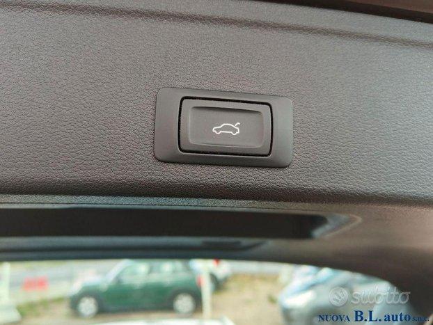 AUDI - A4 Avant - 2.0 TFSI g-tron Design Metano