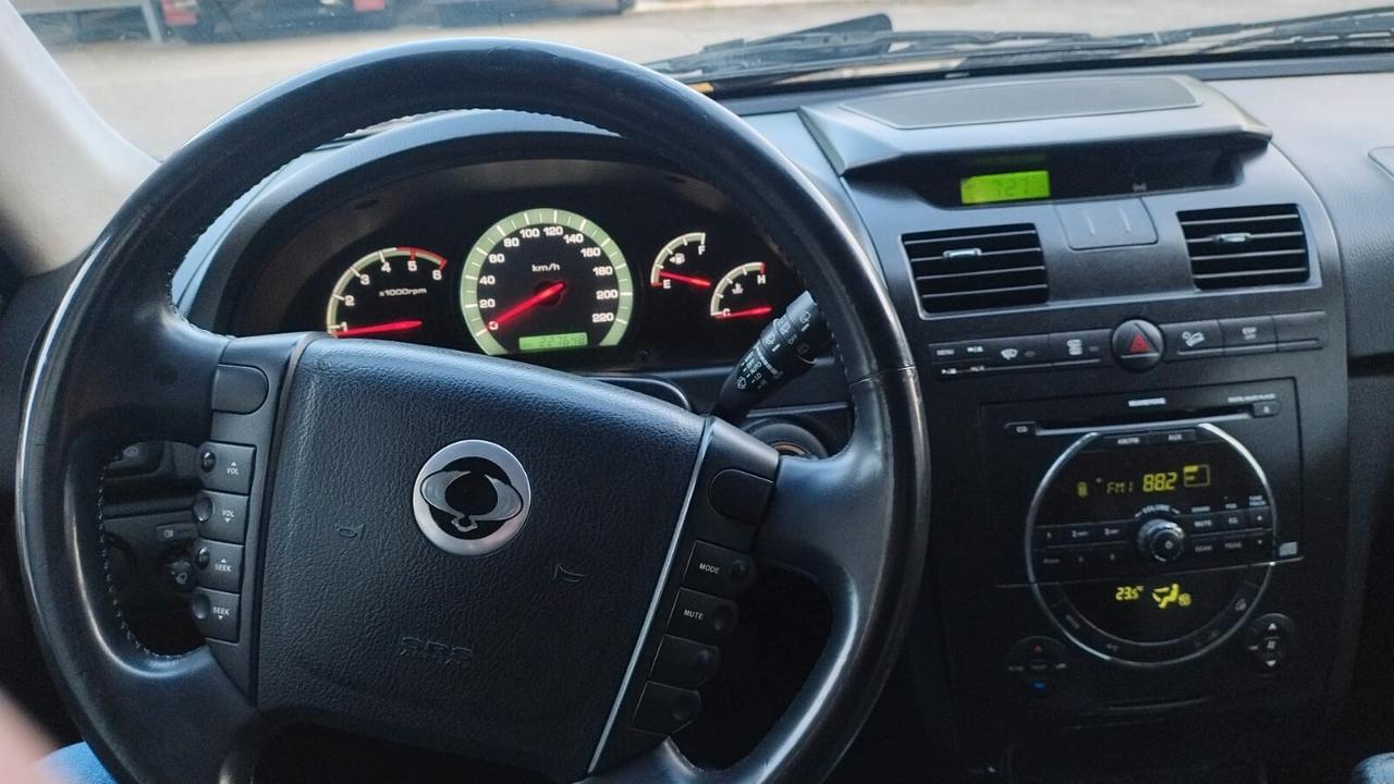 Ssangyong REXTON II 2.7 XDi TOD premium