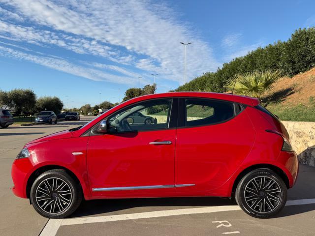 LANCIA Ypsilon HYBRID PLATINUM !!! INTROVABILE !! FULL FULL !!!