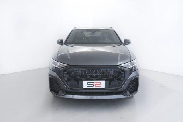 AUDI Q8 50 TDI 286 CV quattro S-line Black Edition