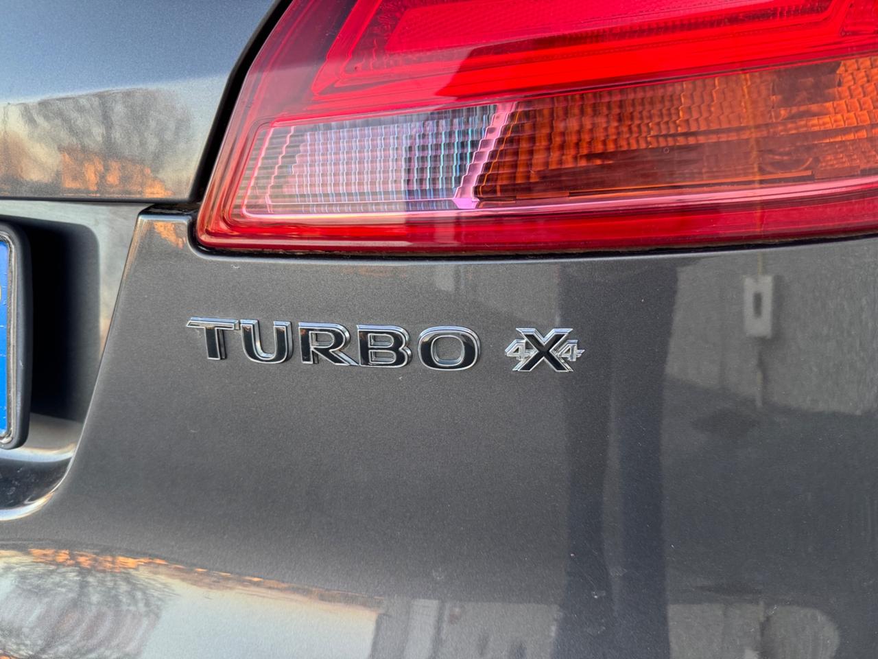 Opel Insignia 2.0 Turbo 4x4 Sports Tourer Cosmo