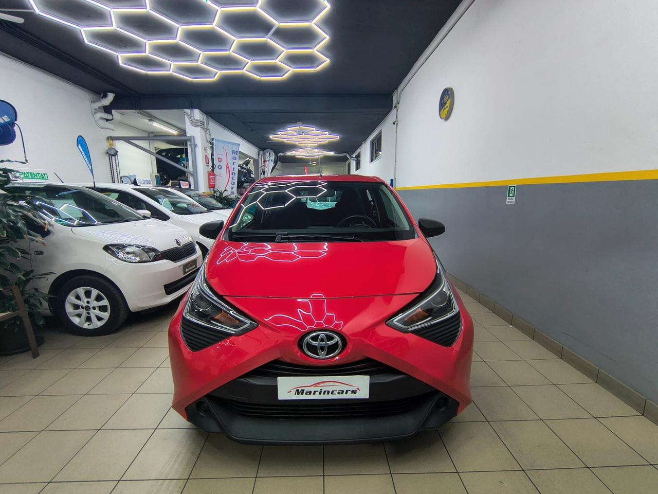 Toyota Aygo Connect 1.0 VVT-i 72 CV 5 porte x-fun MMT