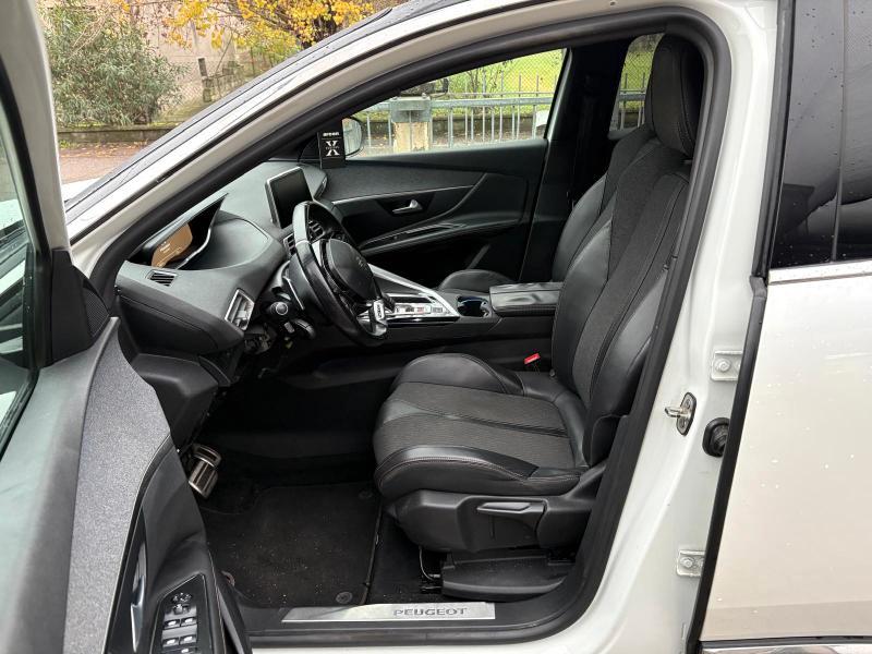 Peugeot 3008 3008 1.6 HDI GT Line PANORAMA 120cv eat6 OK NEOPATENTATO