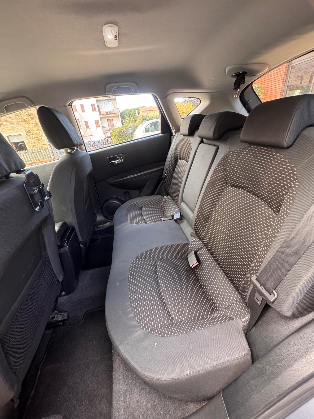 Nissan Qashqai 2.0 dCi DPF 4WD Tekna