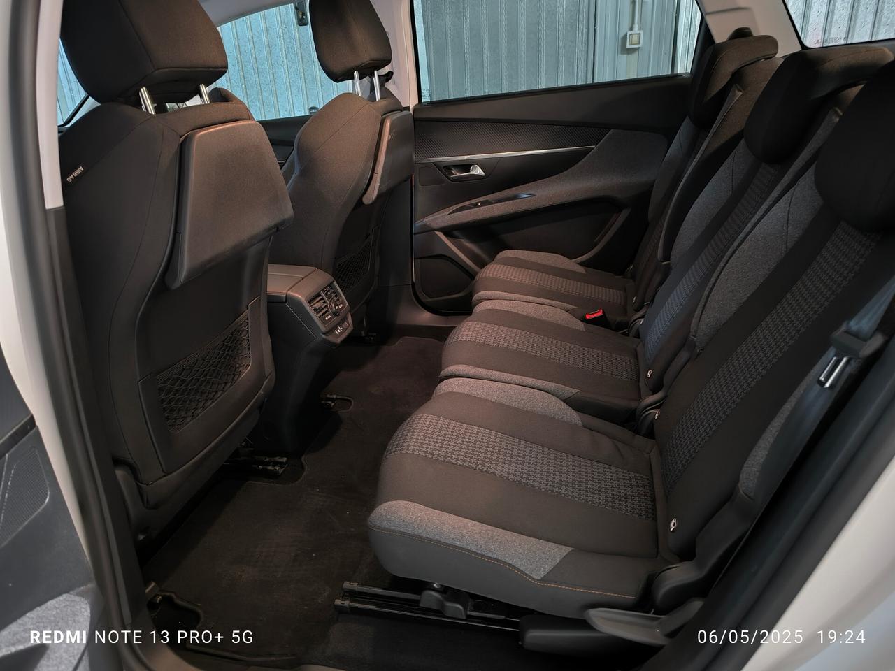 Peugeot 5008 BlueHDi 130 S&S Business