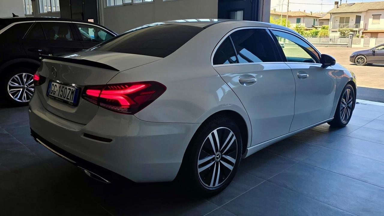 MERCEDES-BENZ CLASSE A180 2.0 PREMIUM 116CV - FULL LED, VIRTUAL COCKPIT, PELLE, NEOPATENTATI