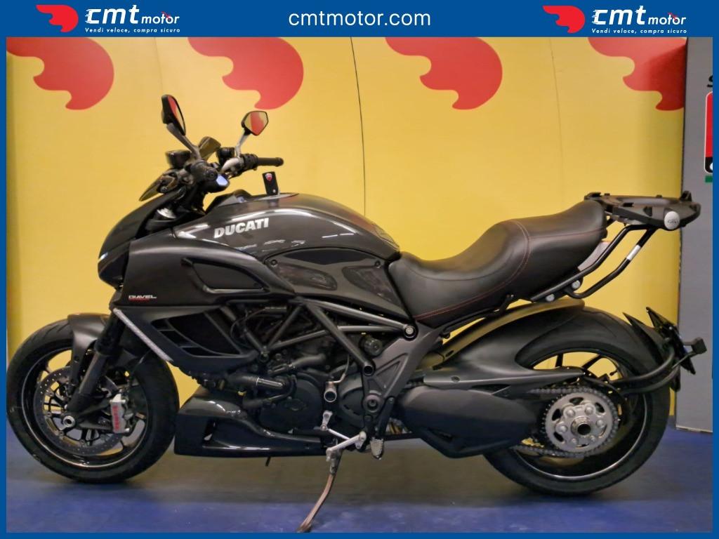Ducati Diavel 1200 - 2011