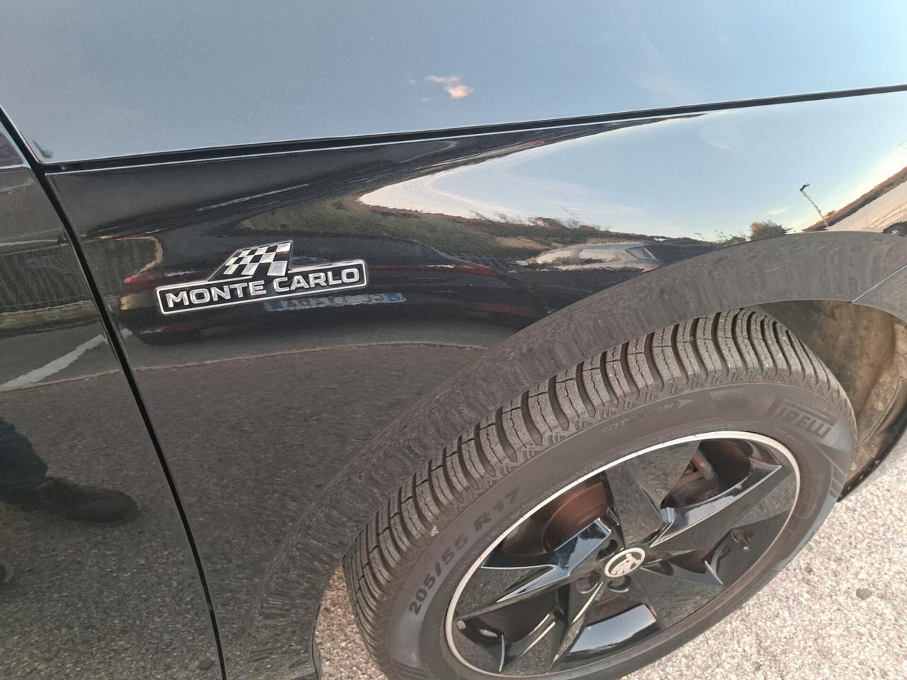 Skoda Kamiq 1.0 TSI 110 CV DSG Monte Carlo