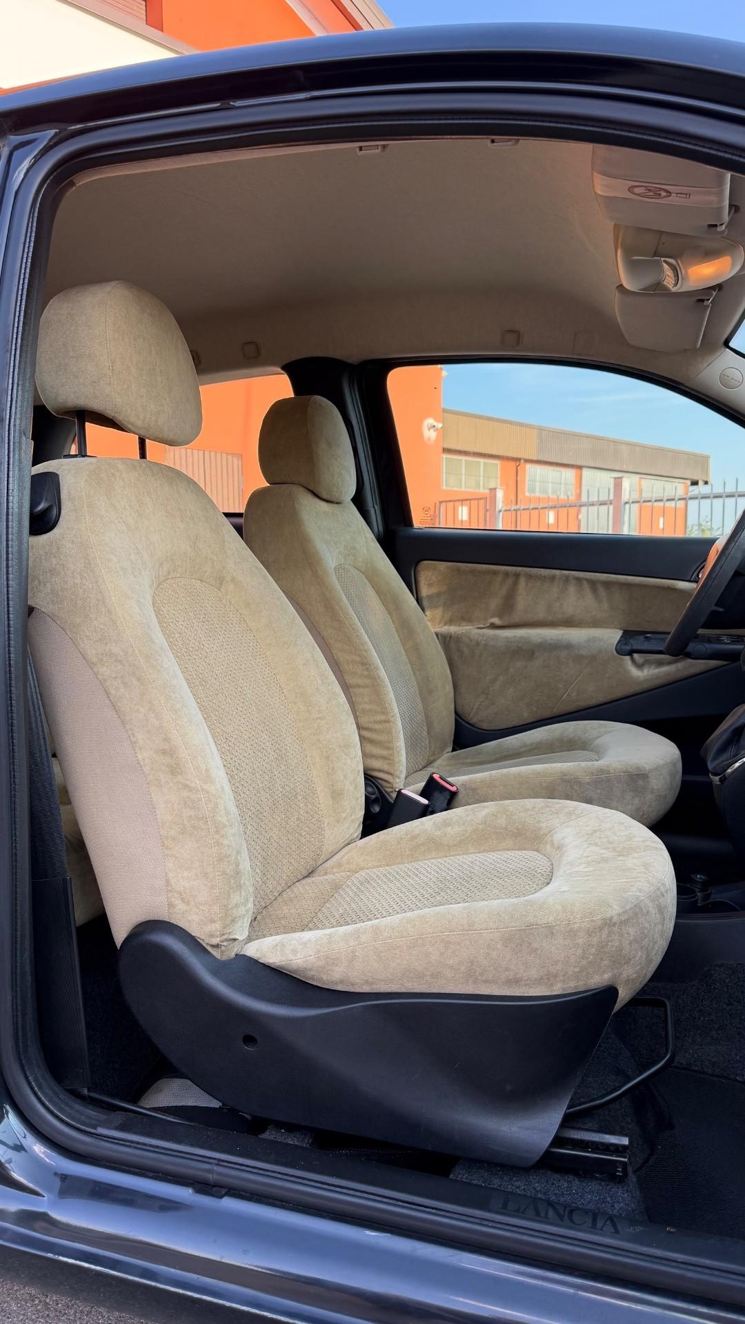 Lancia Ypsilon 1.2
