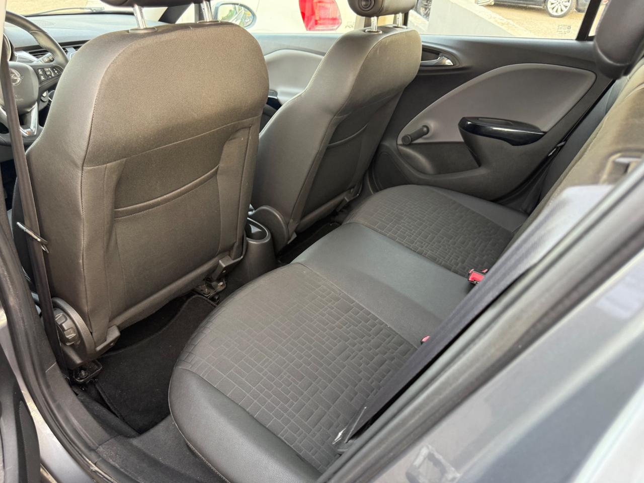 Opel Corsa 1.4 90CV GPL Tech 5 porte b-Color